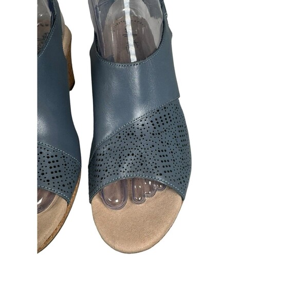 Clarks Lafley Joy Color Blue Grey Sandals Wedge Size 8.5 - Picture 4 of 16